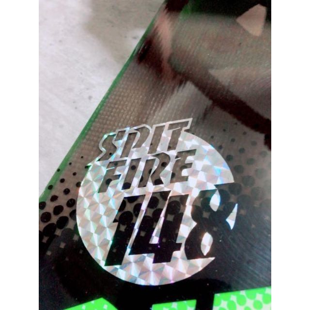 K2(ケーツー)のK2 スノーボード SPIT FIRE 148cm スポーツ/アウトドアのスノーボード(ボード)の商品写真