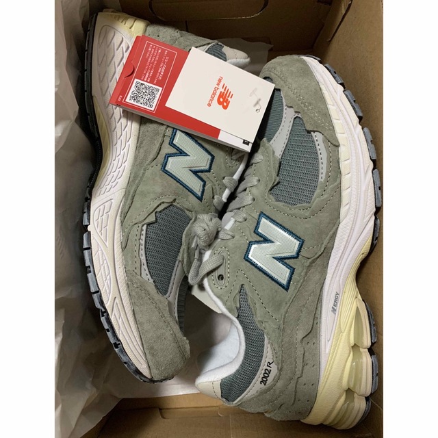 new balance 2002r protection pack