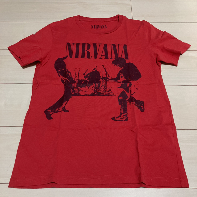 GU(ジーユー)のnirvana Tシャツ メンズのトップス(Tシャツ/カットソー(半袖/袖なし))の商品写真