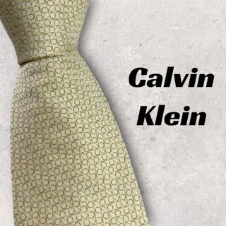 カルバンクライン(Calvin Klein)の【3916】美品！Calvin Klein ネクタイ　クリーム色系　CK柄(ネクタイ)