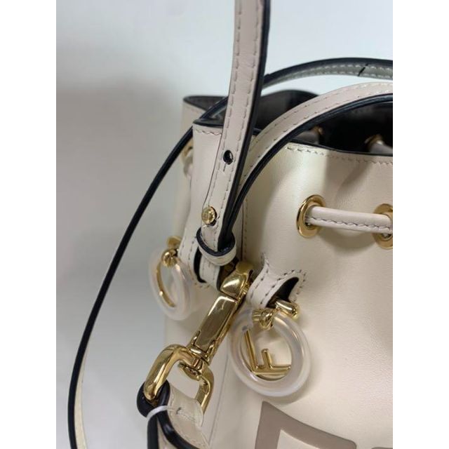 ☆美品☆FENDI モントレゾール ミニ フロントロゴ ホワイト | www