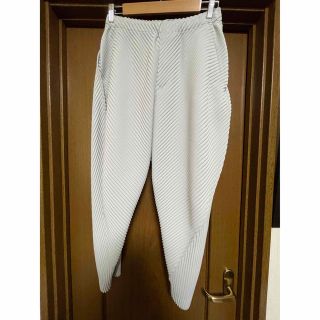 イッセイミヤケ メンズパンツ(グレー/灰色系)の通販 72点 | ISSEY