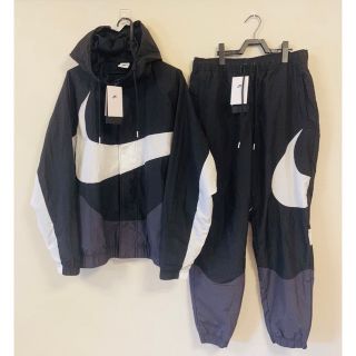 ナイキ(NIKE)のナイキ ビッグ スウッシュ ウーブン上下 セット　ジャケットL パンツM(ナイロンジャケット)