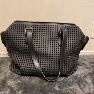 Christian Louboutin(トートバッグ)のフリマアイテム一覧 Christian Louboutin(トートバッグ)のフリマアイテム一覧