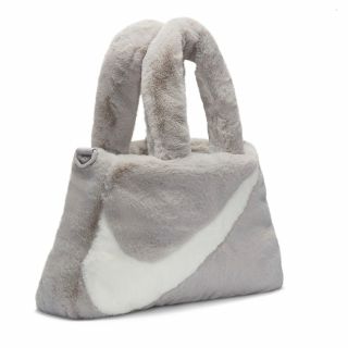 ナイキ(NIKE)のナイキ ウィメンズ NSW FX FUR トート(トートバッグ)