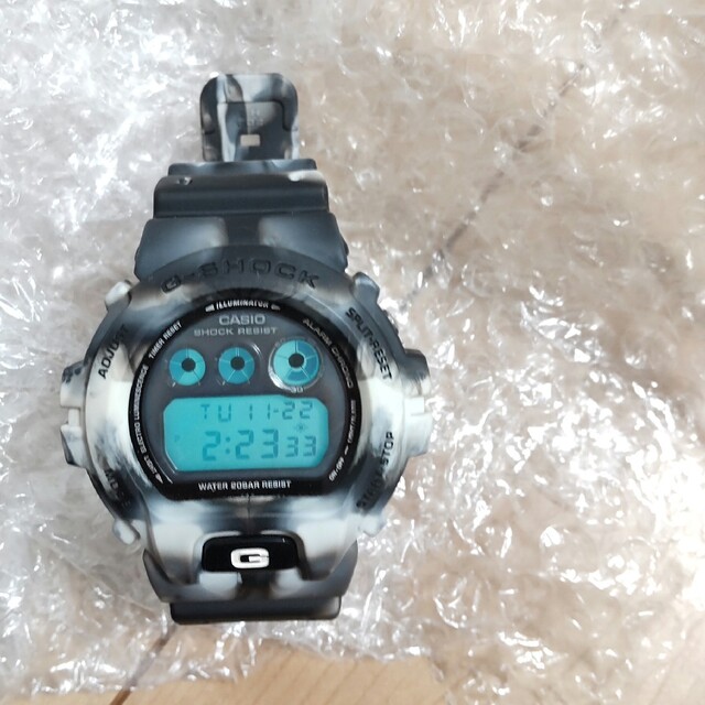 G-SHOCK(ジーショック)のG-SHOCK DW-6900MC-7JF 三つ目 Jam'in Color メンズの時計(腕時計(デジタル))の商品写真