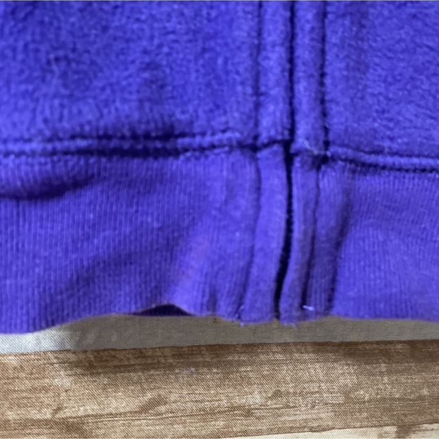babyGAP(ベビーギャップ)のベビーギャップ パーカー 紫 90cm キッズ/ベビー/マタニティのキッズ服女の子用(90cm~)(ジャケット/上着)の商品写真