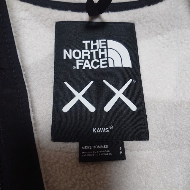 THE NORTH FACE(ザノースフェイス)のthe north face xx kaws denali jacket S メンズのジャケット/アウター(その他)の商品写真