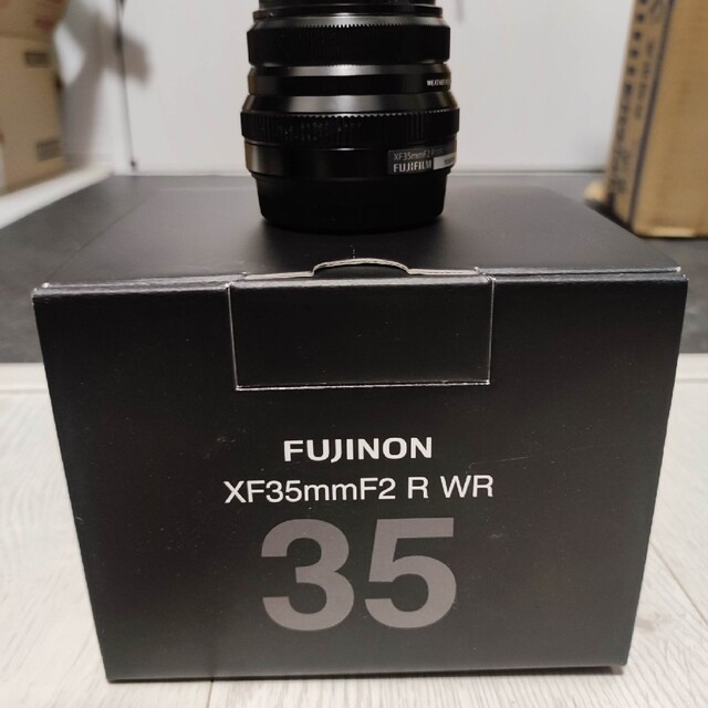 値下げしました】フジレンズ FUJI FILM XF35F2 R WR B 美しい 15680円