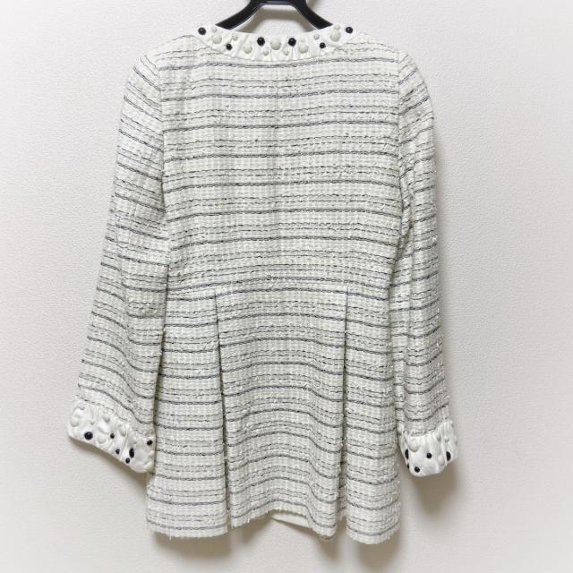 TO BE CHIC アウター.Mサイズ