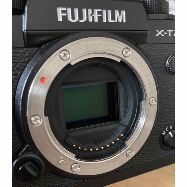 富士フイルム(フジフイルム)の中古　X-T2 ボディ スマホ/家電/カメラのカメラ(ミラーレス一眼)の商品写真