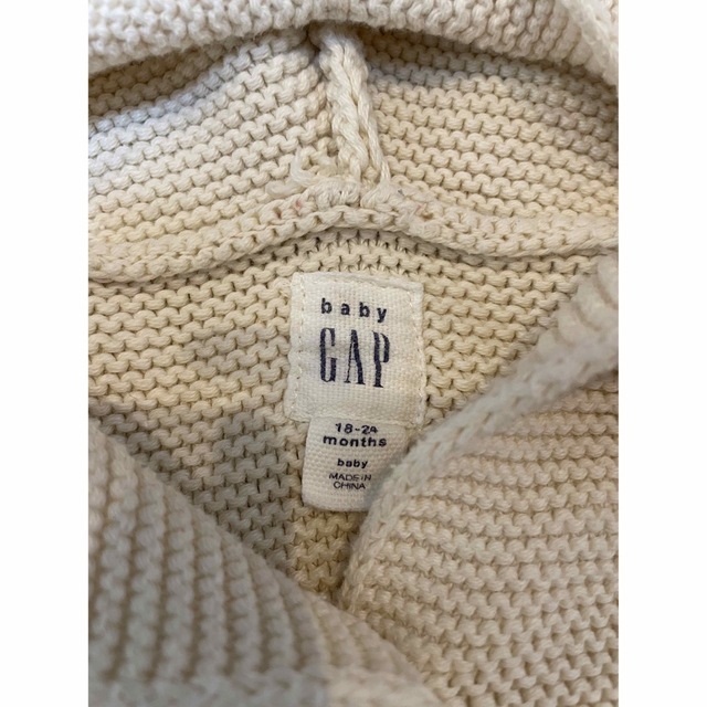 babyGAP(ベビーギャップ)のbabyGAP ブラナンベア　ガーターセーター　くま耳　カーディガン キッズ/ベビー/マタニティのキッズ服女の子用(90cm~)(カーディガン)の商品写真