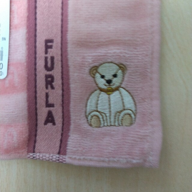 Furla(フルラ)のサスケ様専用 フルラ  タオルハンカチ  2枚  新品  ㉗ レディースのファッション小物(ハンカチ)の商品写真