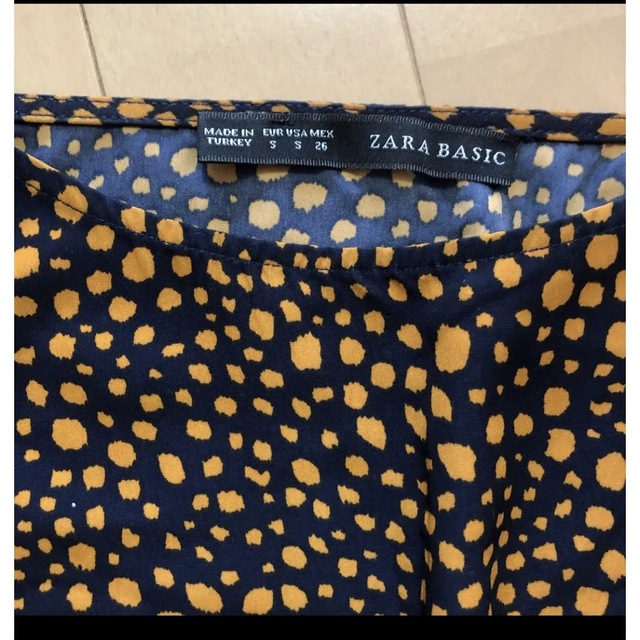 専用★ZARAワンピース レディースのワンピース(ひざ丈ワンピース)の商品写真