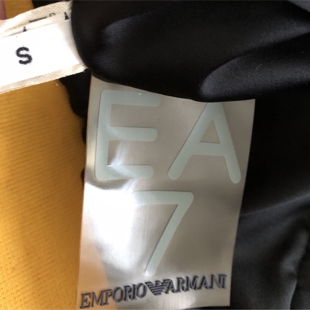 EMPORIO ARMANI EA7(エンポリオアルマーニイーエーセブン)のEA7 リバーシブルジャージトラックジャケット メンズのトップス(ジャージ)の商品写真