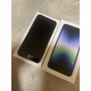 アイフォーン(iPhone)の新品★iPhoneSE3★第3世代64ＧＢ★スターライト白★SIMフリー★残債無(スマートフォン本体)