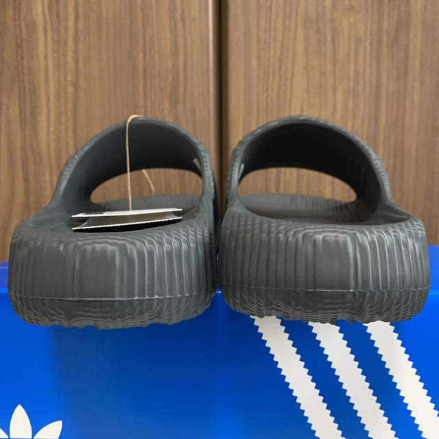 新品 adidas ADILETTE 22 CARBON アディレッタ サンダル