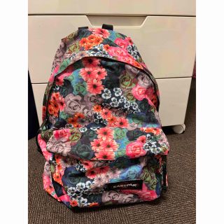 イーストパック(EASTPAK)の花柄リュック(リュック/バックパック)