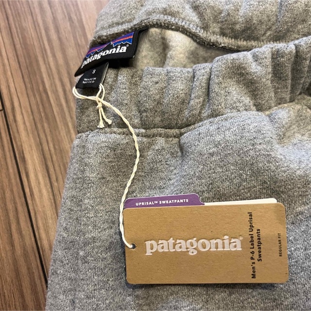 patagonia(パタゴニア)のpatagonia パタゴニア アップライザル スウェットパンツ グレーXS メンズのパンツ(その他)の商品写真