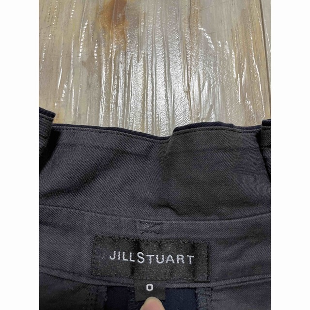 JILLSTUART(ジルスチュアート)のジルスチュアート　パンツ レディースのパンツ(バギーパンツ)の商品写真