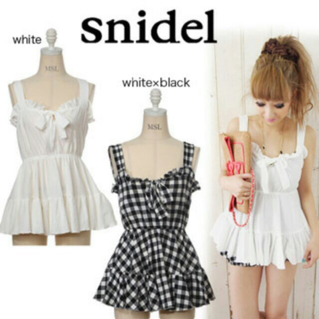 SNIDEL - snidel フレアリボントップス🎀の通販 by Love's shop｜スナイデルならラクマ