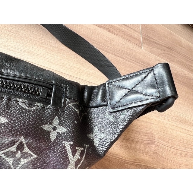 LOUIS VUITTON(ルイヴィトン)のヴィトン  ボディバッグ　ウエストポーチ　美品 メンズのバッグ(ボディーバッグ)の商品写真