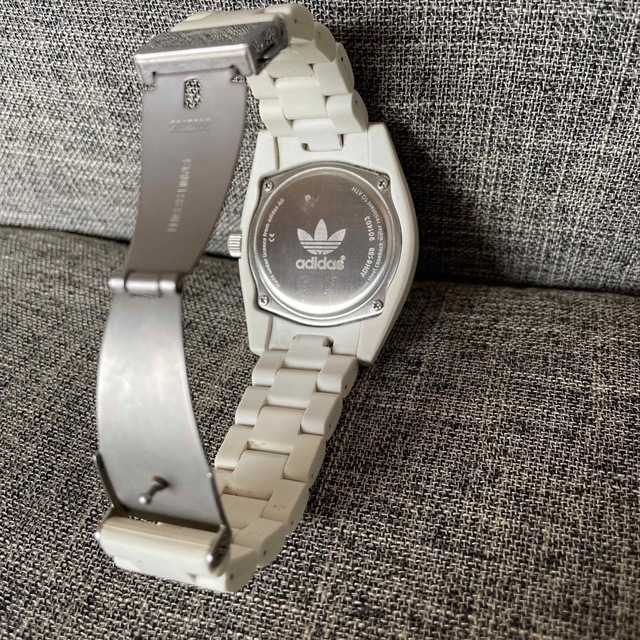 アディダス　腕時計 レディースのファッション小物(腕時計)の商品写真