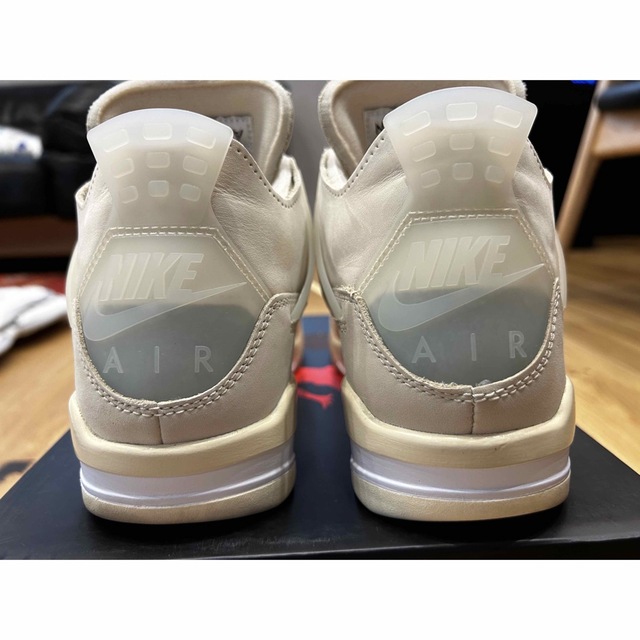 NIKE(ナイキ)のNIKE AIR JORDAN4 OFF-White 24cm セイル レディースの靴/シューズ(スニーカー)の商品写真