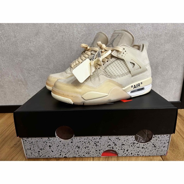 NIKE(ナイキ)のNIKE AIR JORDAN4 OFF-White 24cm セイル レディースの靴/シューズ(スニーカー)の商品写真