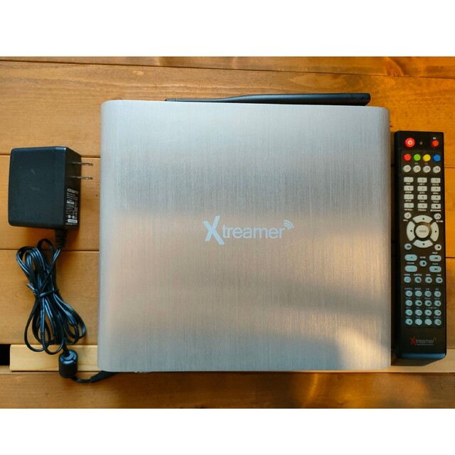 ネットワークメディアプレーヤー Xtreamer Prodigy スマホ/家電/カメラのテレビ/映像機器(その他)の商品写真