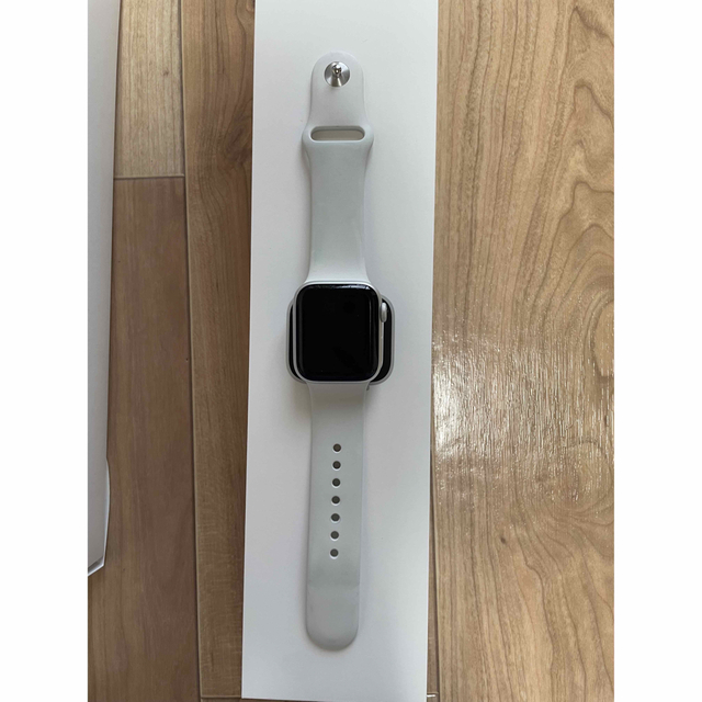 【期間限定値下げ】Apple Watch Series4 40mm GPSモデル スマホ/家電/カメラのスマホ/家電/カメラ その他(その他)の商品写真