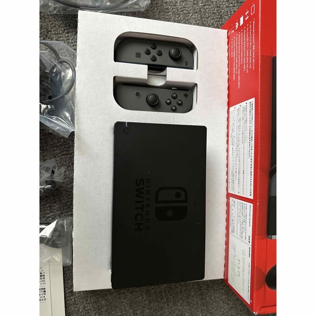 Nintendo Switch 別売りSamsungSDカード付属