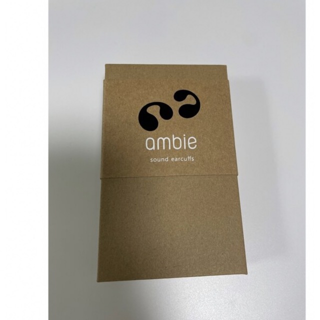 新品未使用　専用ケース付き　ambie AM-TW01 ブラック　 スマホ/家電/カメラのオーディオ機器(ヘッドフォン/イヤフォン)の商品写真