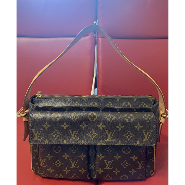 K雑貨小物LOUIS VUITTON  バッグ