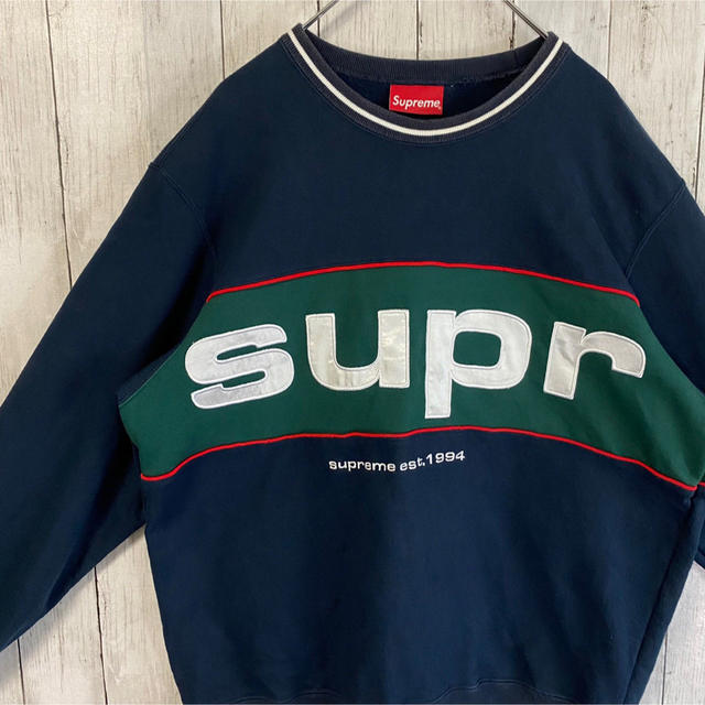 【人気デザイン】supreme シュプリーム スウェット 刺繍ロゴ