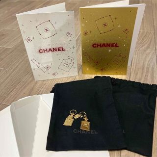 シャネル(CHANEL)の2022年ホリデー限定CHANELチャーム　2個セット(チャーム)