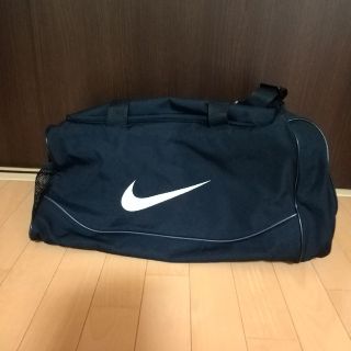 ナイキ(NIKE)のNIKE  ボストンバッグ(ボストンバッグ)