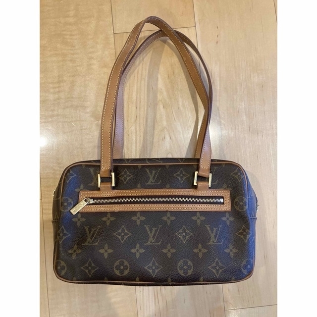 バッグ専用　LOUIS VUITTON  ルイヴィトン　モノグラム シテMM バッグ