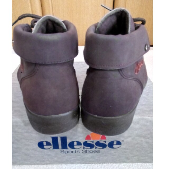 ellesse(エレッセ)の美品　ellesse　スノーシューズ　22.5cm　レディース　ジュニア向け レディースの靴/シューズ(ブーツ)の商品写真