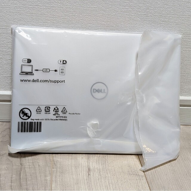 DELL(デル)の【新品】　DELL　Inspiron 13 スマホ/家電/カメラのPC/タブレット(ノートPC)の商品写真