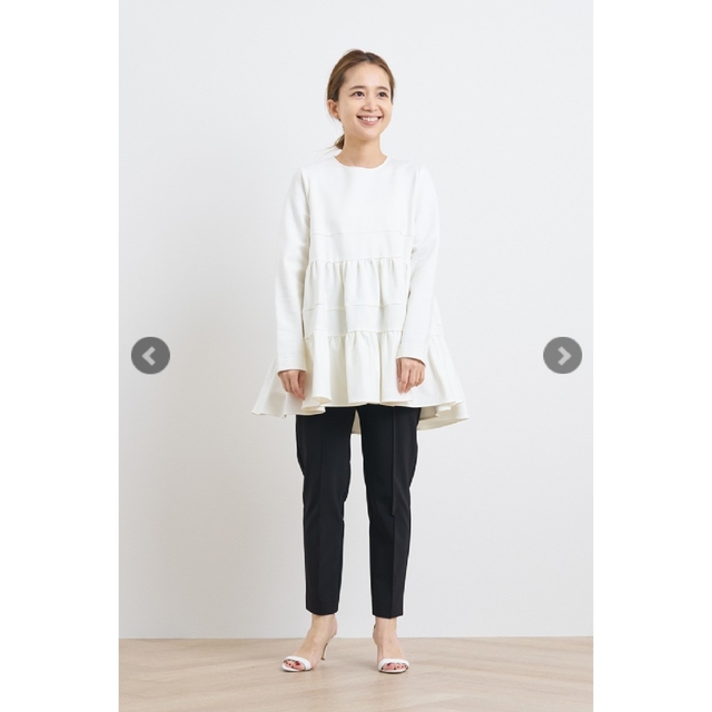 新品未使用♡yori♡ぬくぬくヘムフリルブラウス、ホワイト トップス
