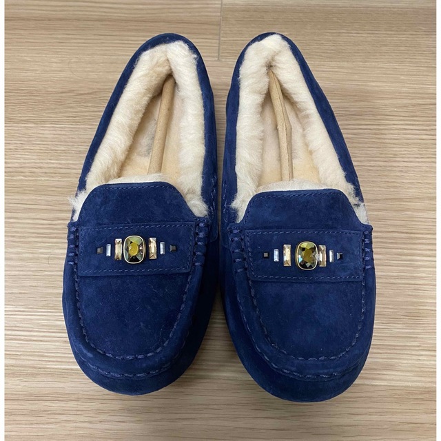 未使用品】UGG アグ 靴 モカシン ネイビー ムートン 23 送料込み