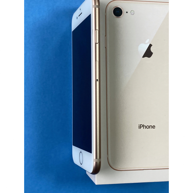 iPhone(アイフォーン)の超美品！iphone8 64GB GOLD simフリー スマホ/家電/カメラのスマートフォン/携帯電話(スマートフォン本体)の商品写真