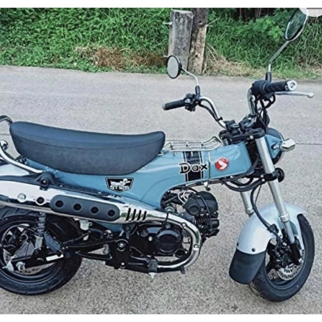 DAX125センターキャリア　シルバー 自動車/バイクのバイク(パーツ)の商品写真