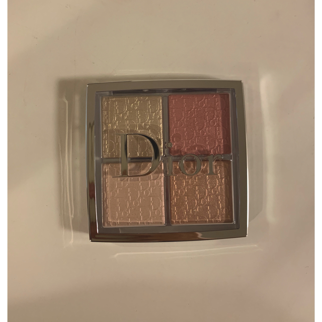 Dior(ディオール)のDior パレット🩰 コスメ/美容のベースメイク/化粧品(フェイスカラー)の商品写真