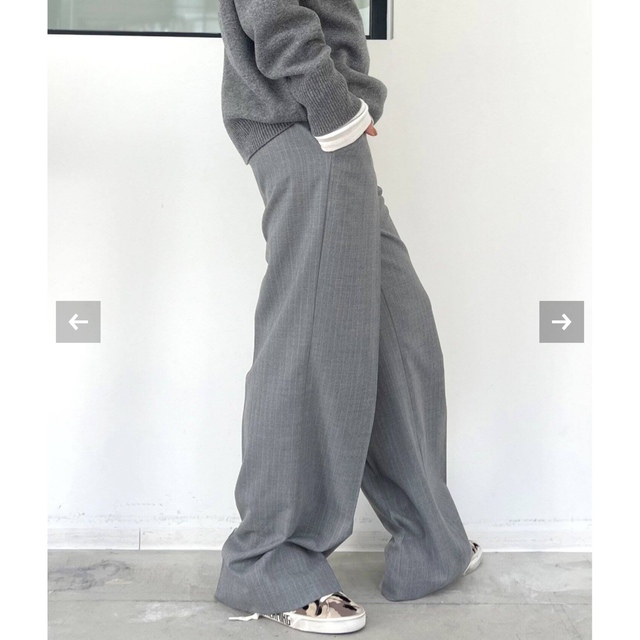 L'Appartement DEUXIEME CLASSE(アパルトモンドゥーズィエムクラス)の新品　今季STRIPE SLACKS PANTS  ３６サイズ レディースのパンツ(カジュアルパンツ)の商品写真