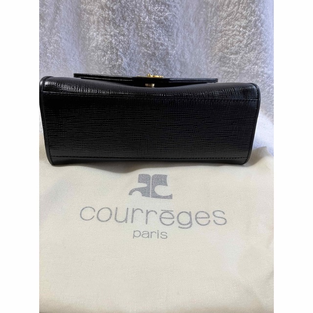 Courreges(クレージュ)のクレージュ　ショルダーバッグ　2way  レザー　ゴールド金具 レディースのバッグ(ハンドバッグ)の商品写真