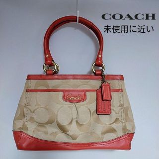 コーチ(COACH)の未使用に近い　コーチ　トートバッグ　シグネチャー　ベージュ　赤(トートバッグ)