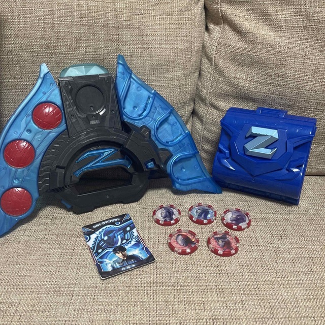 BANDAI - ウルトラゼットライザーセット