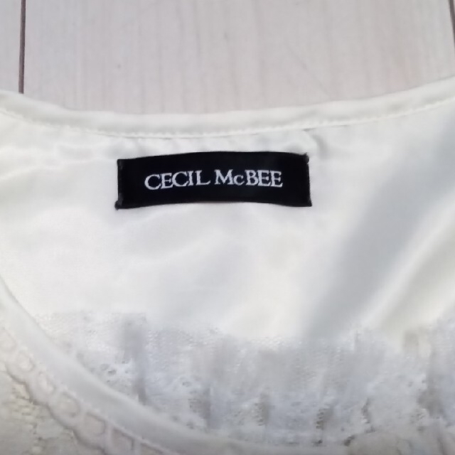 CECIL McBEE(セシルマクビー)の幸子さま専用　CECIL McBEE 白ワンピース&ブルーシャツ　キッズMサイズ レディースのワンピース(ひざ丈ワンピース)の商品写真